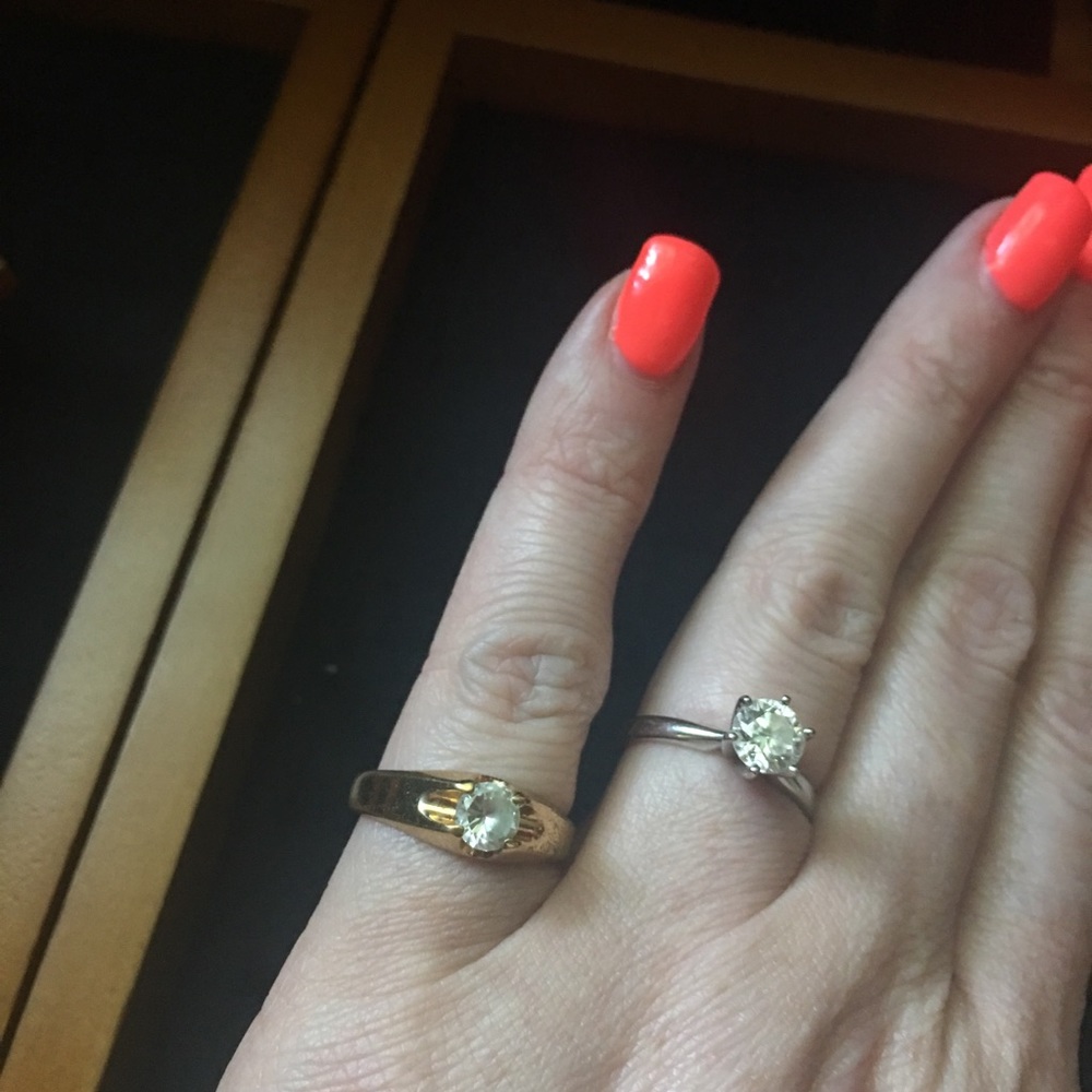 ring - Picture 2 of 2